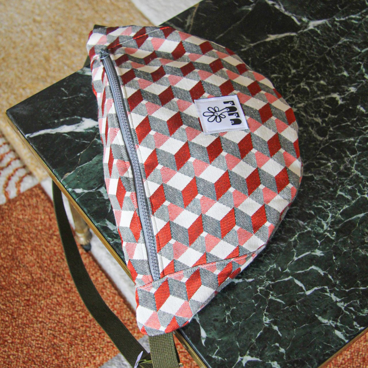 grans sac banane géométrique